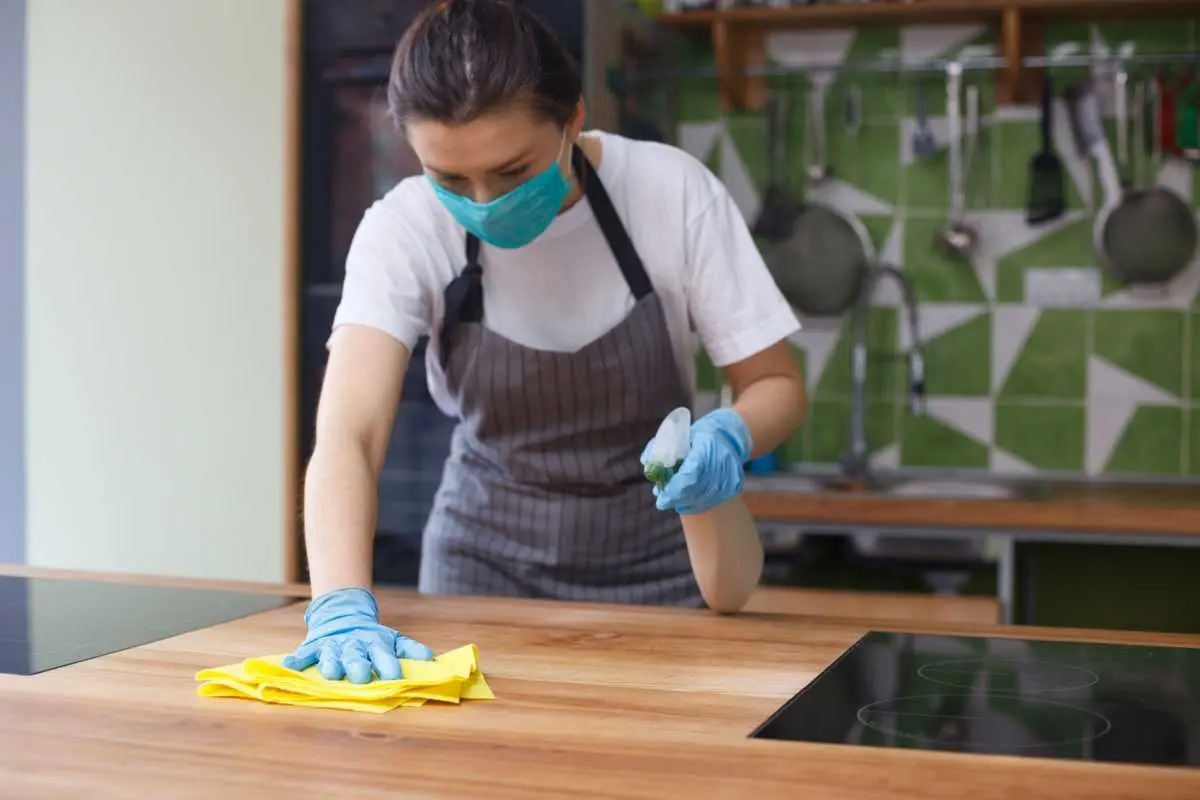 Weekly vs Monthly Cleaning Services
